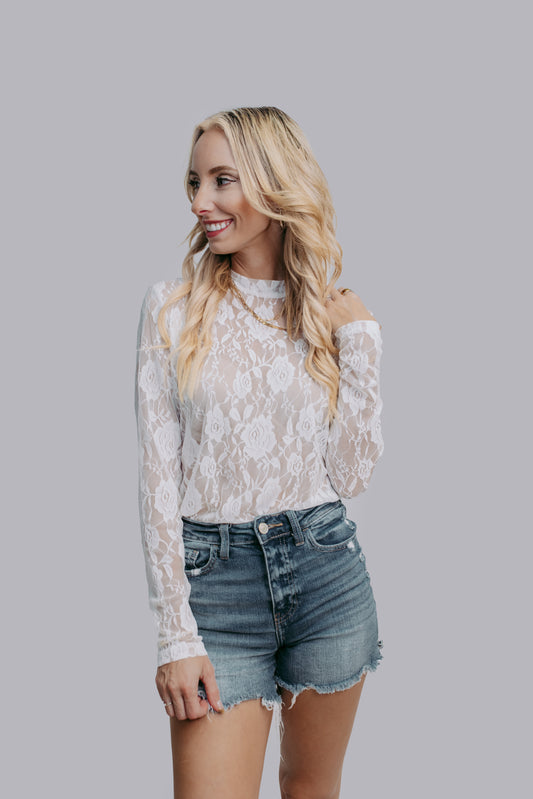 MK570 Roses Lace Top - White